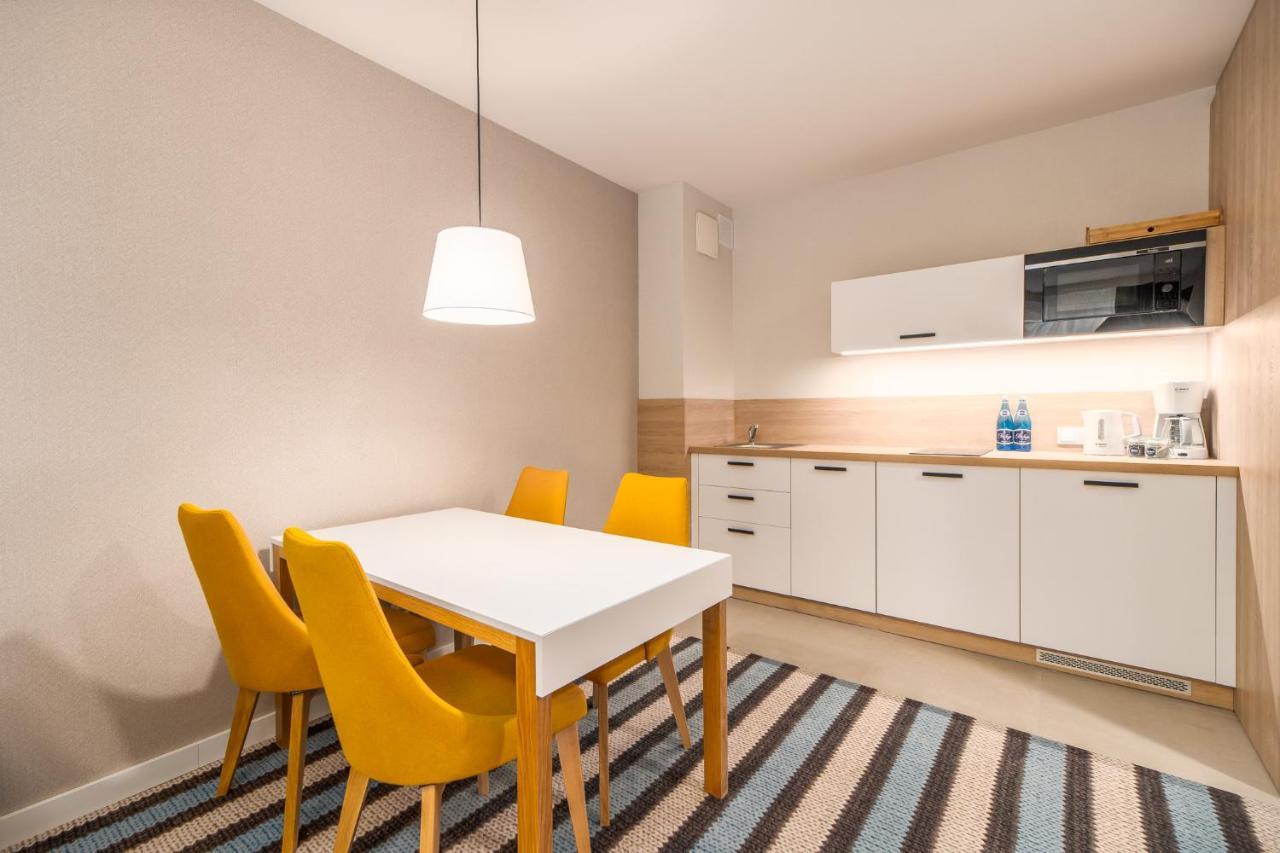 Bel Mare Apartments By Noclegi Renters Miedzyzdroje Exterior foto