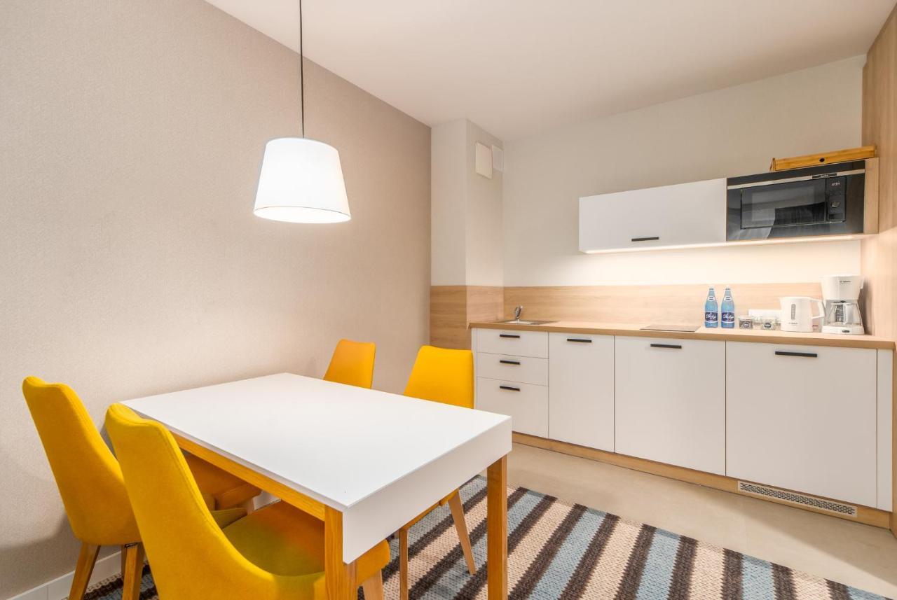 Bel Mare Apartments By Noclegi Renters Miedzyzdroje Exterior foto